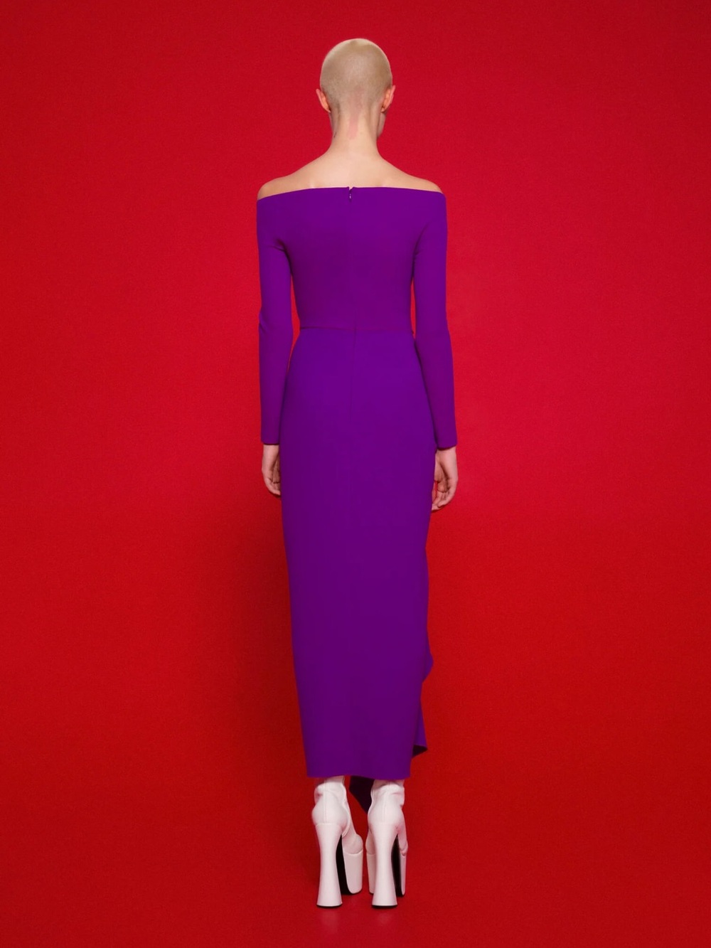 Solace London Lotus Dress - Picture 2 of 7